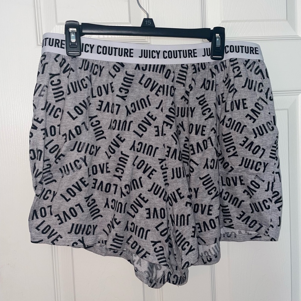 JuicyCouture Shorts‼️BOGO‼️